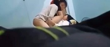sex deep throat Bố mẹ trở về khi bạn đang trần như nhộng với người yêu